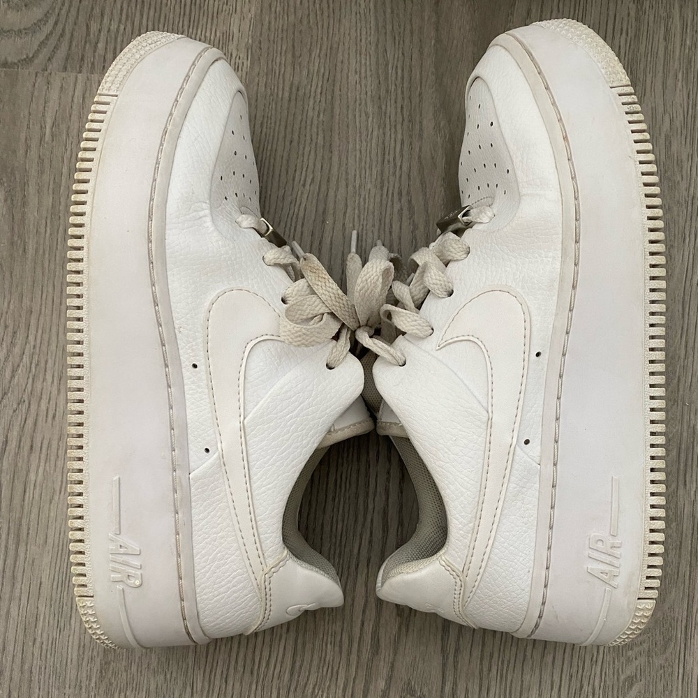 Nike Air Force 1 Sage Low
